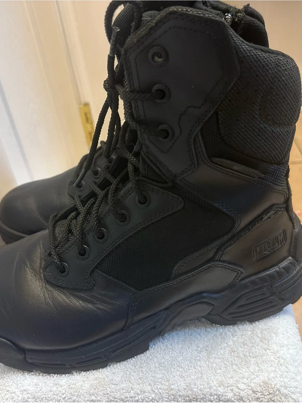 Magnum Men's Black Chukka Boots